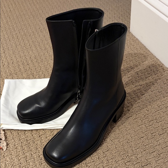 NWT Aeyde Black Teddy Boots 38 - Picture 8 of 14
